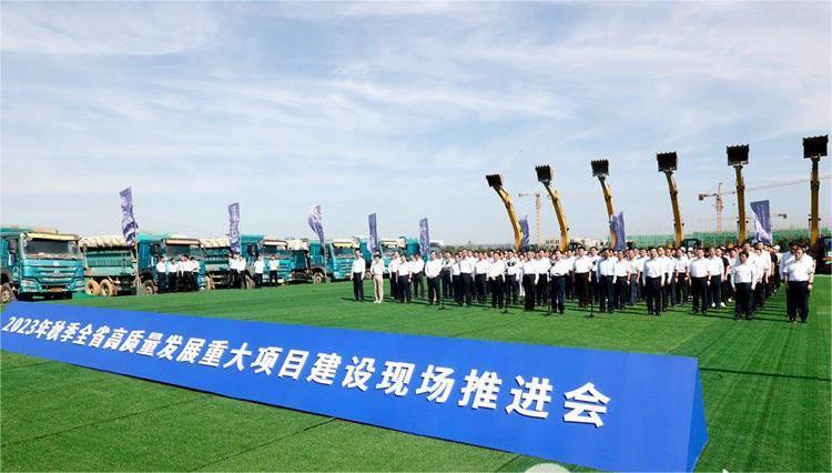 国子软件是一家专注于智慧校园建设的企业，致力于提供全面的智慧校园解决方案。其主要产品和服务包括智慧教学、智慧办公、智慧管理、智慧服务和大数据运营等方面。国子软件通过云计算、大数据等新一代信息技术，为教育机构和政府部门提供全方位的信息化服务。