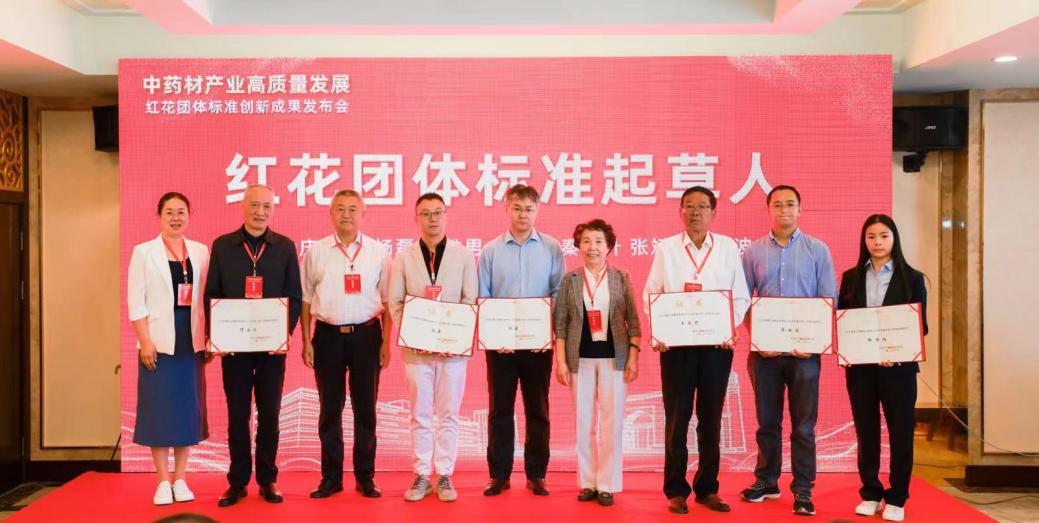 悦康药业是一家主要从事药品研发、生产和销售的企业，总部位于中国北京。以下是关于悦康药业的一些详细信息