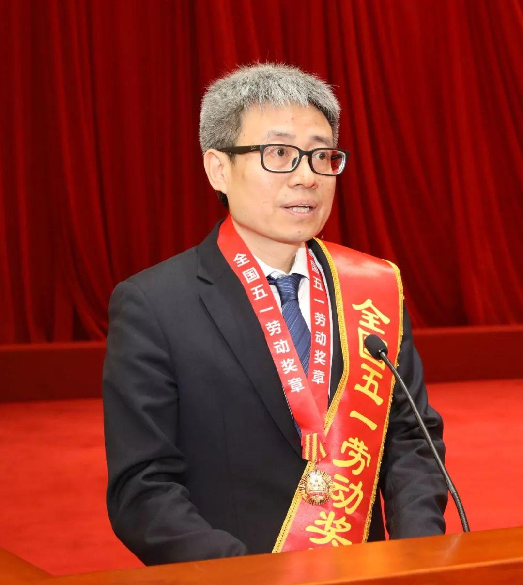 禾信仪器，高精度光谱分析领域的综合解决方案专家，自主研发多项核心技术应用于气体分析仪与光谱仪产品