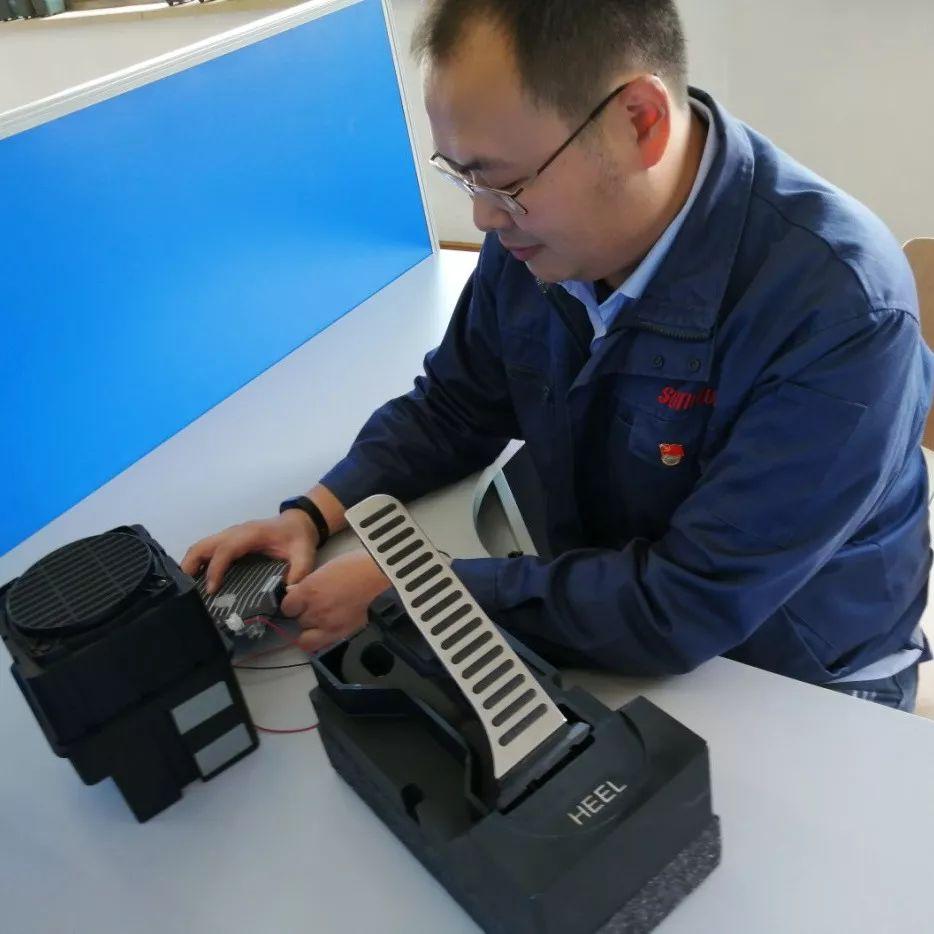 上声电子，汽车智能语音及车联网技术的研发与销售领先者