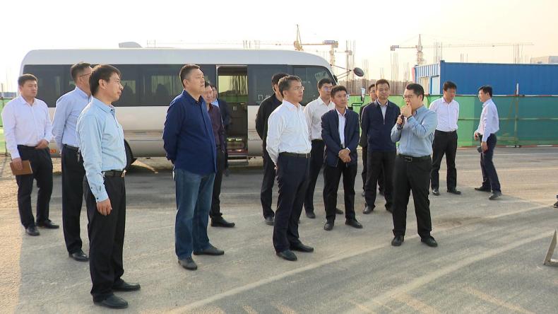 雪龙集团，军民融合特种装备研发的领军者，深度拓展特种车辆产业