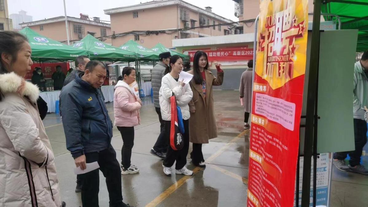 华达科技，电子通讯领域的领军企业，全球覆盖的智能制造与智能仓储服务提供者