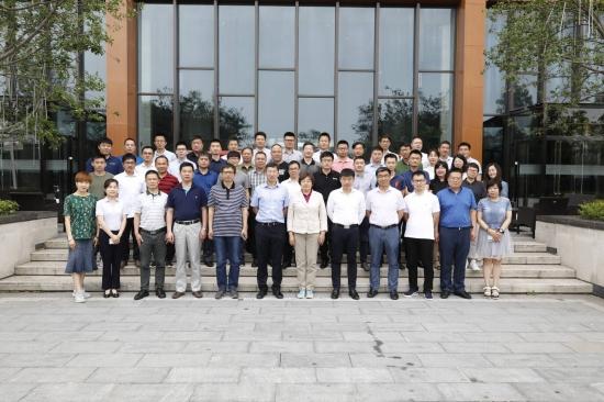 万朗磁塑是一家专注于磁性材料研发和生产的企业。以下是关于万朗磁塑的详细介绍