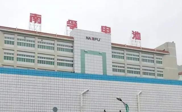 安孚科技是一家在新能源汽车零部件领域有着重要影响力的公司，其主要业务涵盖了新能源汽车零部件的研发、生产和销售。以下是关于安孚科技的一些详细信息