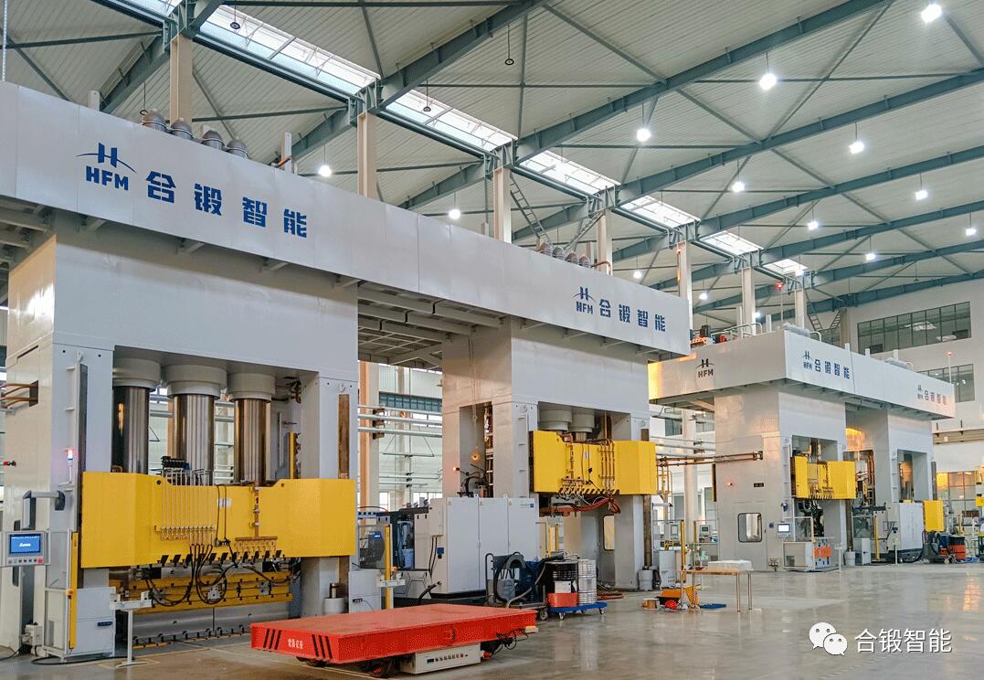 合锻智能是一家智能制造领域的公司，专注于提供智能装备和系统集成的解决方案。以下是关于合锻智能的一些详细信息