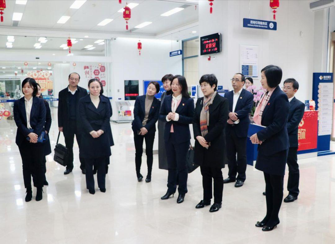 长沙银行，地方性商业银行的全方位银行业务与服务介绍