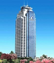 中铝国际是一家主要从事工程设计与咨询的公司，隶属于中国铝业公司。其主要业务包括建筑行业的工程设计、咨询、科研、软件开发等，在国内外拥有多个子公司和分支机构。该公司致力于为客户提供专业的工程咨询服务和解决方案，并在行业中拥有较高的声誉和影响力。此外，中铝国际还积极拓展海外市场，与多个国家和地区的合作伙伴建立了良好的合作关系。