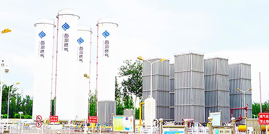 百川能源是一家专注于清洁能源供应的公司，主要涉及天然气、页岩气等清洁能源的销售和运营。以下是关于百川能源的详细介绍