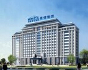 安源煤业是一家主要从事煤炭开采的公司，其产品和服务主要涉及煤炭采掘、销售等。该公司致力于为客户提供优质的煤炭产品和服务，以满足其不断发展的能源需求。此外，安源煤业还注重环境保护和可持续发展，致力于实现经济效益和社会效益的双重目标。