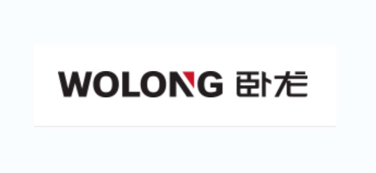 卧龙地产全称为卧龙控股集团有限公司，是一家以房地产开发为主的大型民营企业，成立于1994年，总部位于南阳。卧龙地产的经营范围涵盖了房地产开发与经营、物业管理、房地产营销策划咨询等业务。该公司还涉及建材、园林绿化、旅游开发等其他领域。自成立以来，卧龙地产秉承诚信为本、追求卓越的企业理念，致力于为客户提供优质的房地产产品和服务。