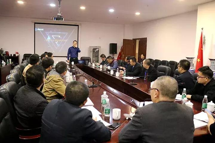 关于惠通科技，存在两种说法。一种说法是，该公司致力于为企业用户提供专业的IT运维管理解决方案，主要产品包括IT运维管理平台、运维管理咨询等。另一种说法是，惠通科技是一家专注于云计算、大数据领域的技术创新型企业，致力于提供全方位的数字化解决方案。该公司注重自主研发和技术创新，拥有多项核心技术和专利。