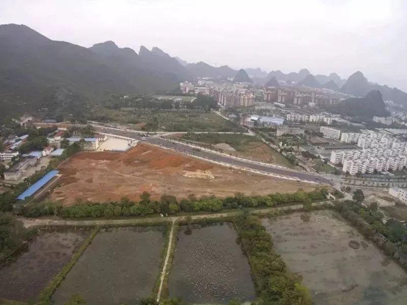 元道通信是一家专注于通信行业的公司，致力于为客户提供全方位的通信解决方案。其主要业务包括通信设备的研发、生产和销售，以及通信网络的规划、设计和优化等。