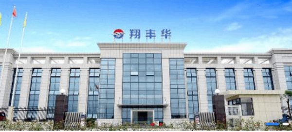 翔丰华，锂电池电解液研发生产专家，引领新能源汽车与储能领域发展