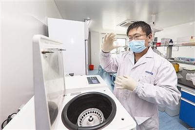 海特生物是一家主要从事药品研发、生产和销售的公司，其主要产品涵盖抗感染类、抗肿瘤类、神经系统类等多个领域。以下是关于海特生物的一些详细信息