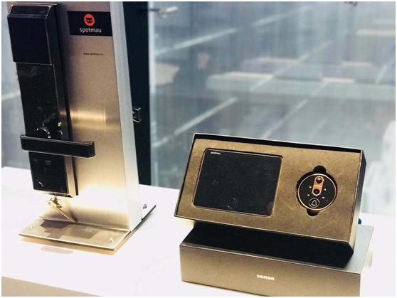 万兴科技是一家专注于数字智能生态的公司，致力于云计算、人工智能技术的研发及应用。其主要产品和服务包括数字营销、数字创意、数字安全等多个领域。以下是关于万兴科技的一些详细信息