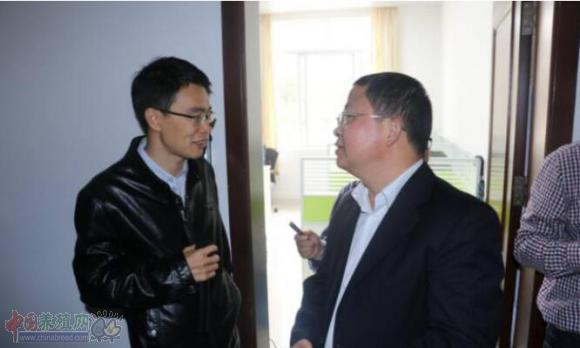 温氏股份是一家大型的畜禽养殖企业，主要业务包括生猪养殖、肉猪销售等。该公司致力于生猪产业链一体化发展，通过全产业链经营模式和一体化管控体系，实现产业链的垂直整合和协同管理，提高整体效率和竞争力。温氏股份在行业中具有较高的知名度和影响力，其产品和服务在市场上享有良好的声誉。此外，该公司还积极探索新技术和新模式，推动产业升级和转型升级。