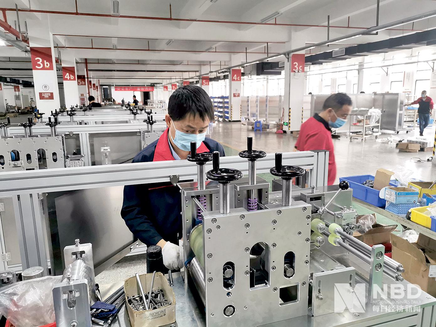 赢合科技是一家在智能制造领域具有较强影响力的公司，尤其在电子烟智能制造领域拥有突出的表现。该公司致力于智能制造装备的研发、生产和销售，拥有多项自主研发的核心技术和知识产权。其主要产品包括智能自动化设备、工业机器人和自动化生产线等。在发展过程中，赢合科技一直注重技术创新和研发投入，不断推出适应市场需求的新产品和技术解决方案。