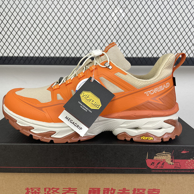 探路者这个词在不同的语境下可能有不同的含义。