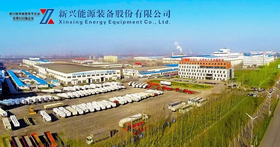 新兴装备是指随着科技的不断进步和军事、民用领域需求的增长，逐渐出现并发展的新型装备。这些装备通常具有先进的技术、高效的功能和多样的应用场景。以下是一些常见的新兴装备