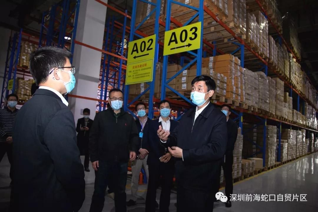 东方嘉盛是一家在供应链管理和国际贸易领域具有丰富经验的公司，其主要业务包括供应链管理服务、跨境贸易服务、物流技术服务和综合金融服务等。以下是关于东方嘉盛的一些详细信息