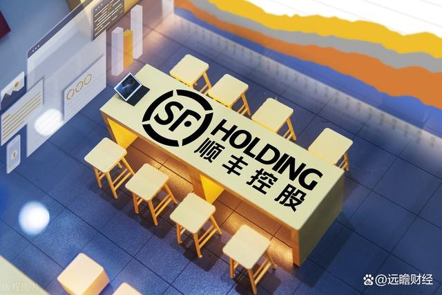 顺丰控股是中国第一大、全球第五大快递物流服务商的顺丰速运旗下的控股公司。该公司不仅在快递物流领域有着深厚的积累，还积极探索和拓展其他与供应链管理相关的领域。其主要业务包括传统业务如快递配送、电商物流、即时配送等，以及新业务如国际物流、供应链服务等。顺丰控股致力于为客户提供全方位、高质量的服务，并不断提升自身的技术实力和服务水平。此外，顺丰控股还积极拓展海外市场，努力在全球范围内提升品牌影响力。总的来说，顺丰控股是一家实力雄厚、业务多元化的企业。