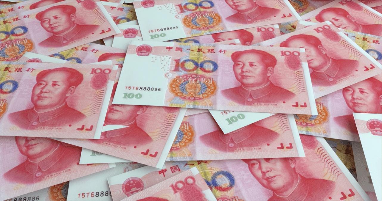 华东医药是一家总部位于浙江省杭州市的综合性医药公司，成立于上世纪八十年代初期。该公司主要涉及药品研发、生产和营销等领域，并拥有多个知名品牌和核心产品。以下是关于华东医药的一些详细信息